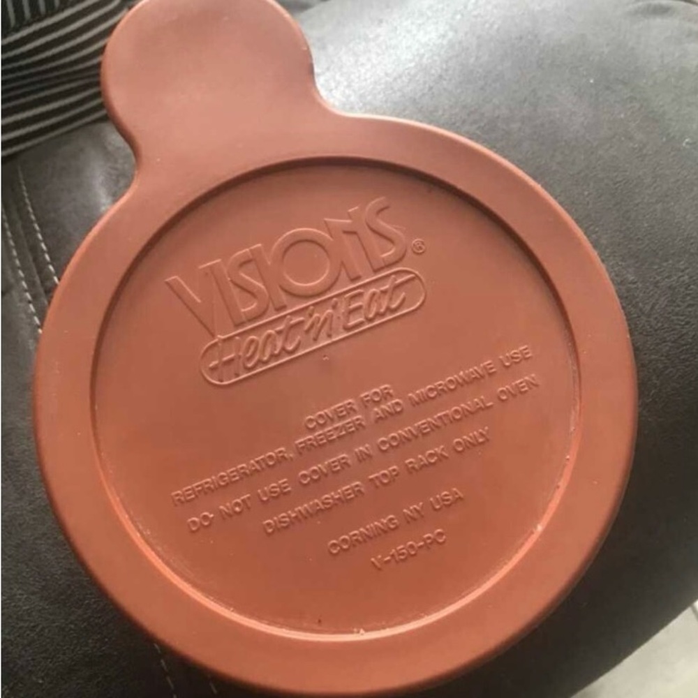 Visions Heat 'n Eat bowl with lid